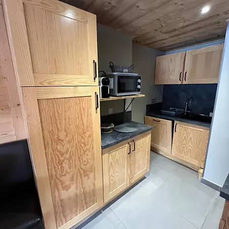 6 Personnes Pied Des Pistes